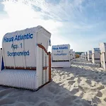 Sommerwind App1 - Strandpromenade Seitlicher Meerblick, Strandkorb Saisonal בינץ