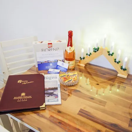 Appartement Sommerwind App1 - Strandpromenade Seitlicher Meerblick, Strandkorb Saisonal *