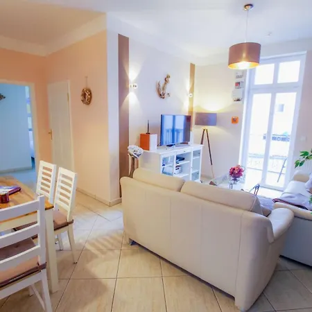 Apartment Sommerwind App1 - Strandpromenade Seitlicher Meerblick, Strandkorb Saisonal