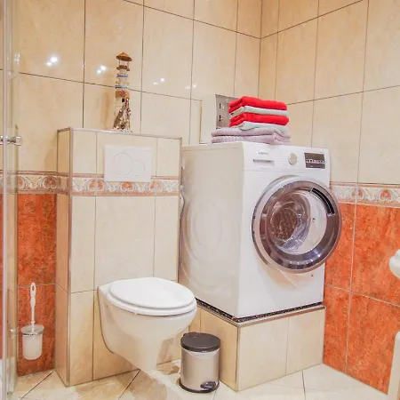 Sommerwind App1 - Strandpromenade Seitlicher Meerblick, Strandkorb Saisonal Appartement *